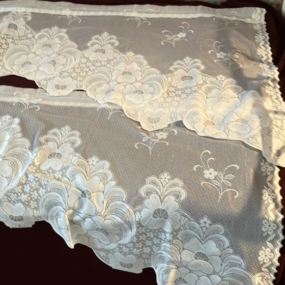 VINTAGE SWAG VALENCES PAIR  SEMISHEER COTTON POLYESTER - Picture 1 of 15